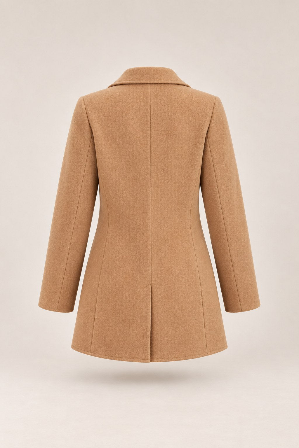 Ines – elegancki płaszcz blazerowy, kolor camel – tył